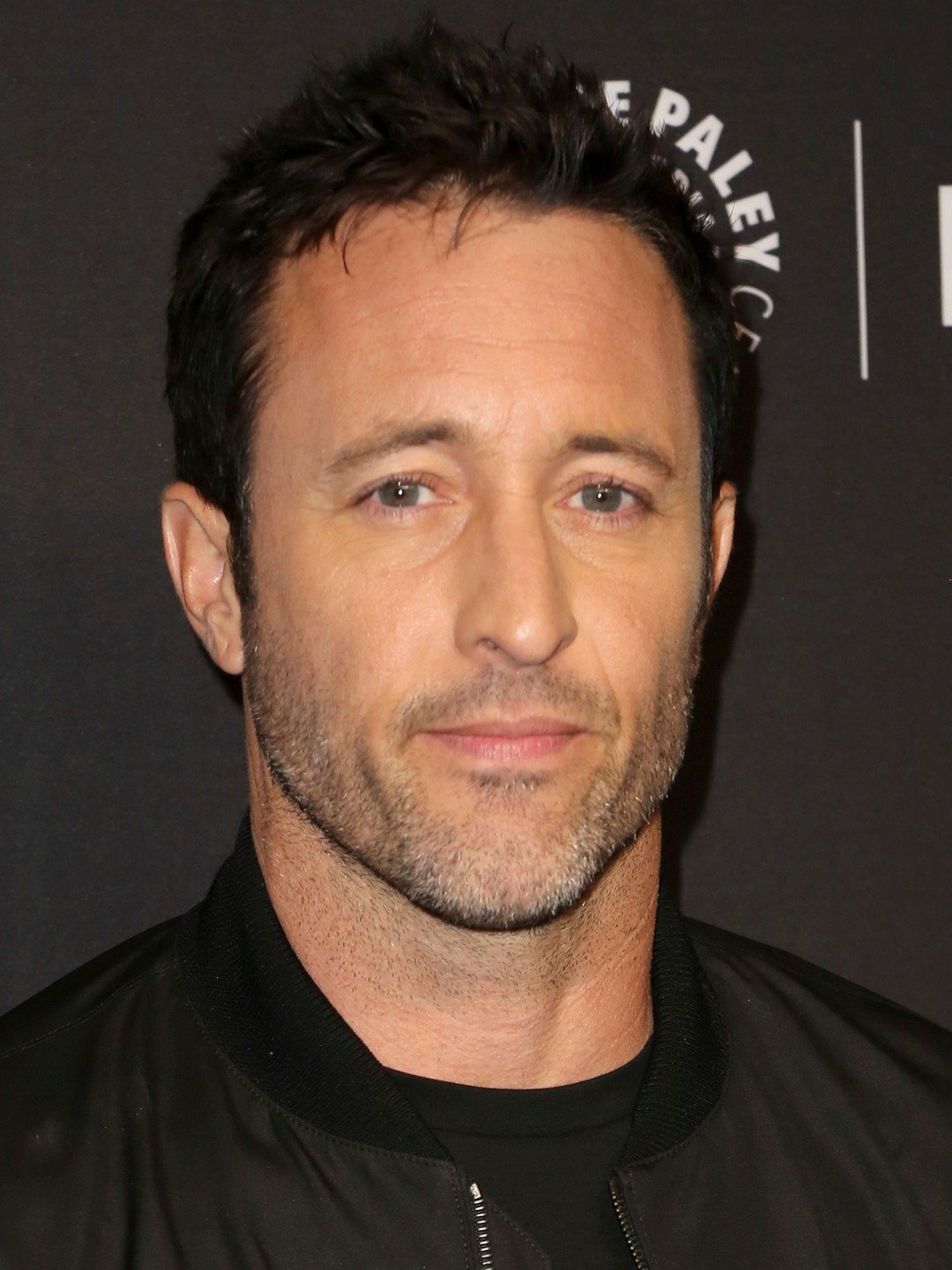 Alex O'Loughlin